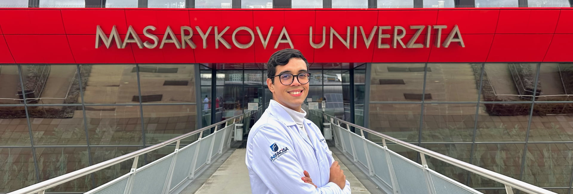 Estudante da Unifacisa compartilha experi&ecirc;ncias de interc&acirc;mbio m&eacute;dico na Rep&uacute;blica Tcheca com a IFMSA