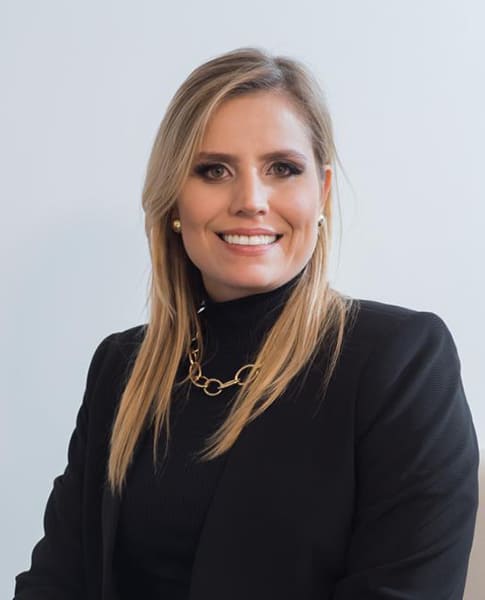 Foto do Professor Gabriela Rique