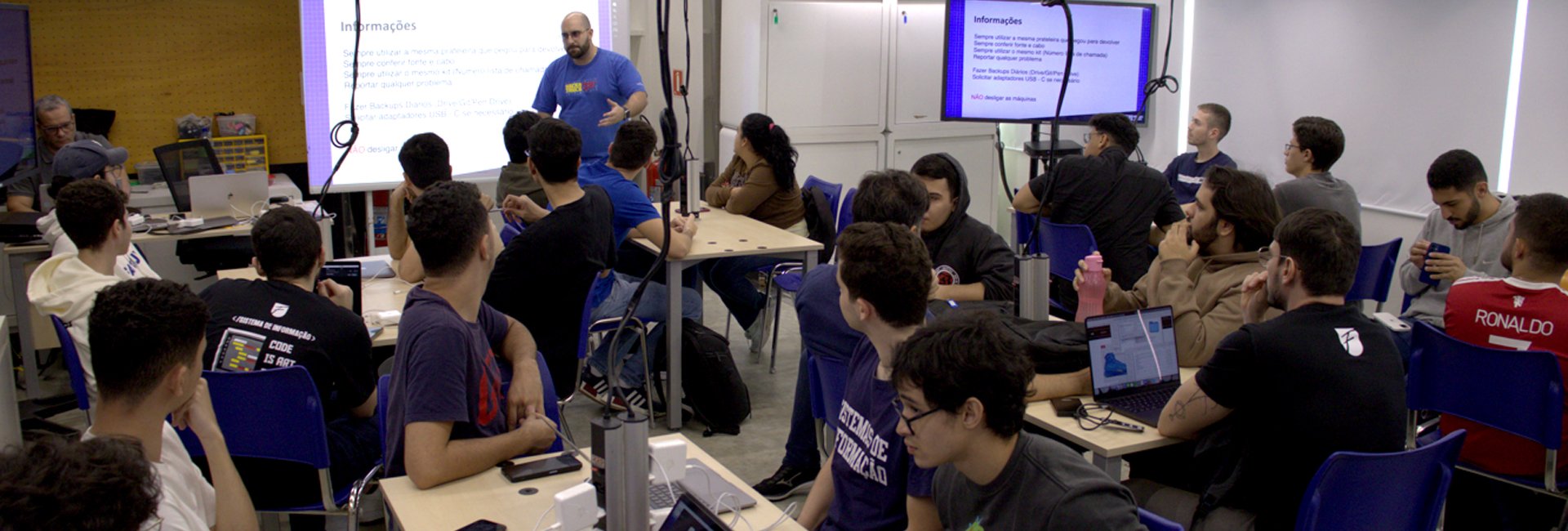 Professores dos cursos de Tecnologia da Unifacisa destacam a participa&ccedil;&atilde;o dos seus alunos durante a temporada no HackaTruck&nbsp;