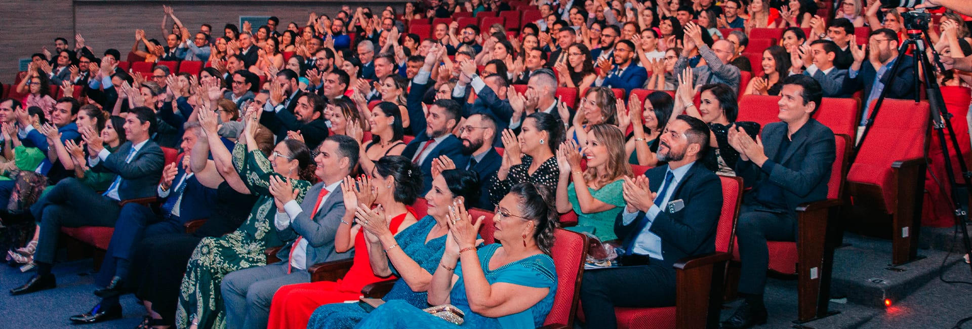 Cerim&ocirc;nia da II Edi&ccedil;&atilde;o do Pr&ecirc;mio Educadores do Ano acontecer&aacute; s&aacute;bado (19) no Teatro Facisa&nbsp;