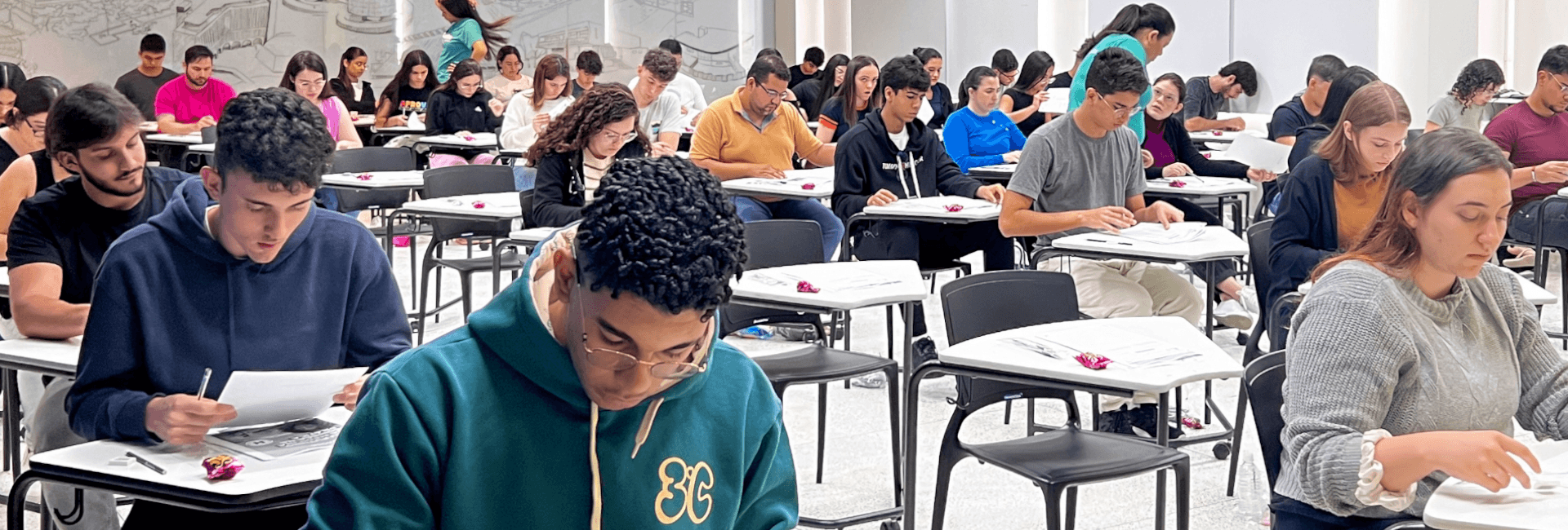 Vestibular de Medicina 2025.1 da Unifacisa acontece na tarde desta sexta-feira (18)&nbsp;