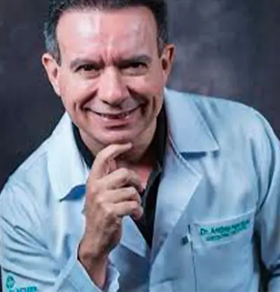 Foto do Professor Antonio Henriques